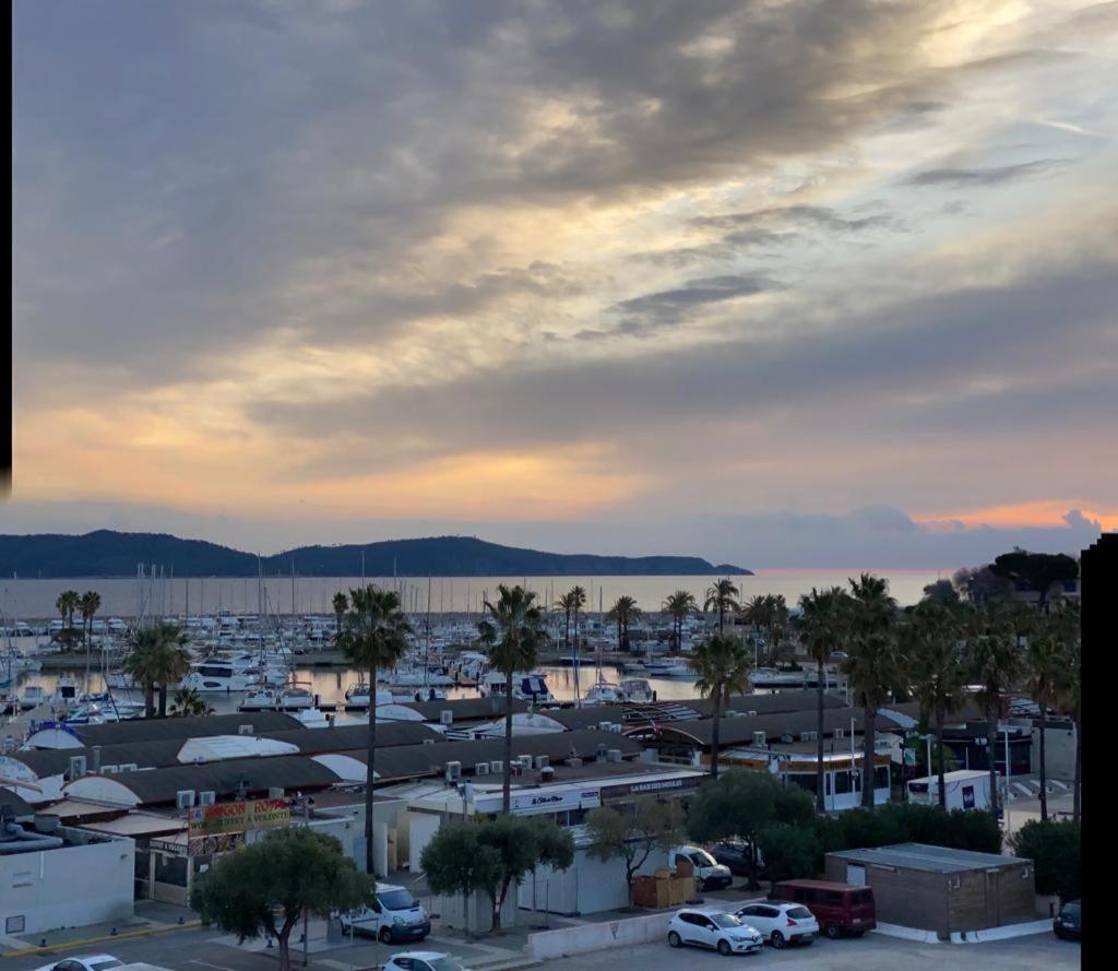 Le Diatomee - Rue Du Port Διαμέρισμα Cavalaire-sur-Mer Εξωτερικό φωτογραφία